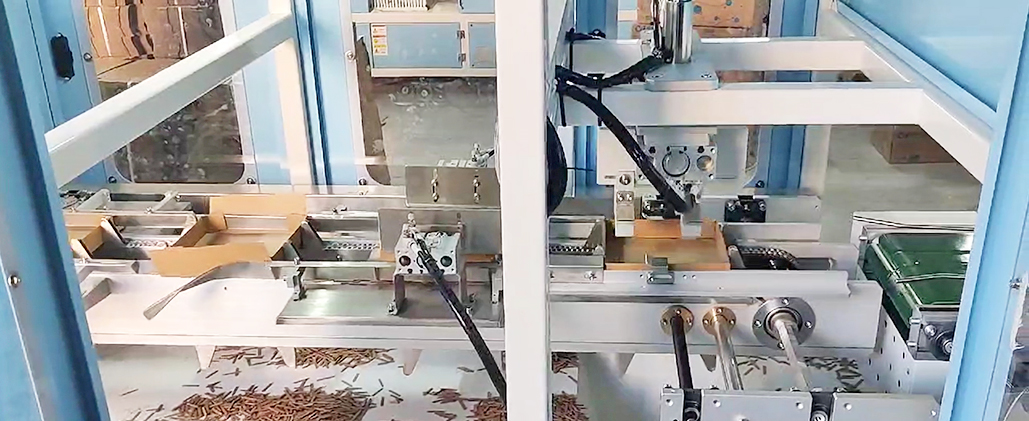 /uploads/image/2024/04/11/1712805884836798/天地盖折盒机.jpg 天地盖折盒机.jpg